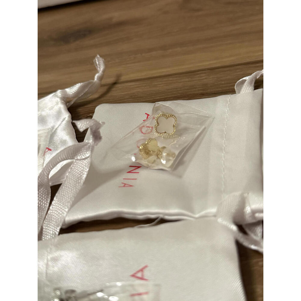 NWT! Adornia Clover Stud Earrings Set Gold, Pink, and Silver Accent - Picture 6 of 7